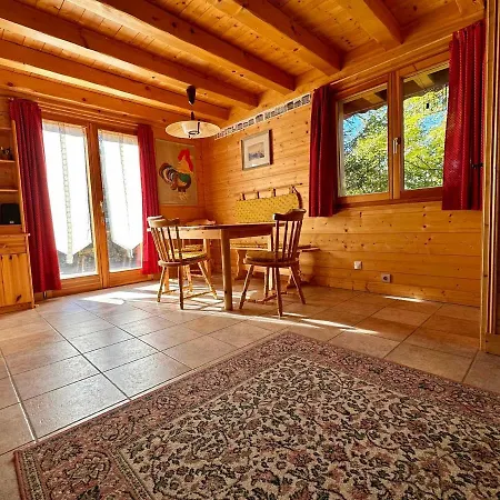 Chalet 2 +1 Espace Couchage, Terrasse, Parking, Wifi, Non Fumeur - Fr-1-572-264