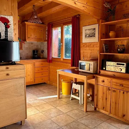 2 +1 Espace Couchage, Terrasse, Parking, Wifi, Non Fumeur - Fr-1-572-264 * Araches-la-Frasse