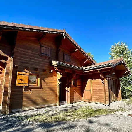 Chalet 2 +1 Espace Couchage, Terrasse, Parking, Wifi, Non Fumeur - Fr-1-572-264